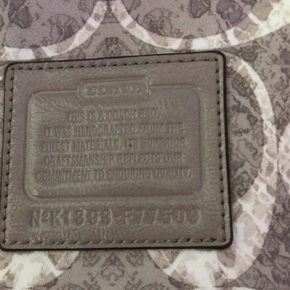 2 Piece..Gray snakeskin coach bag - Picture 7 of 11